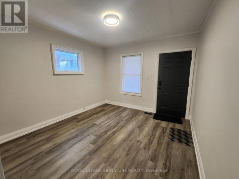 731 Street Antoine Crescent Windsor ON N9C 3H5