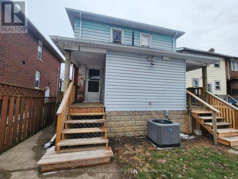 731 Street Antoine Crescent Windsor ON N9C 3H5