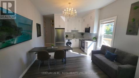 82 Albert Street North Orillia ON L3V 5K5