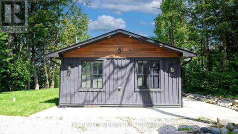 456 Silver Birch Drive Tiny ON L9M 0M5