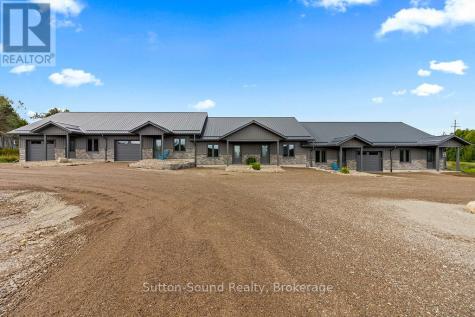 18 Maple Golf Crescent Northern Bruce Peninsula ON N0H 2R0