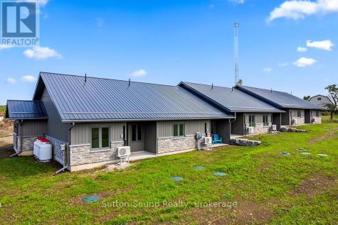 18 Maple Golf Crescent Northern Bruce Peninsula ON N0H 2R0
