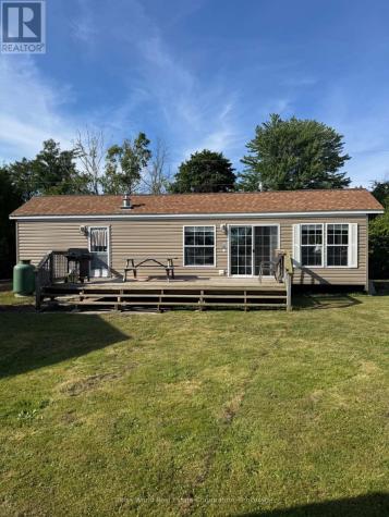 9 Tamarac Road Northern Bruce Peninsula ON N0H 2M0