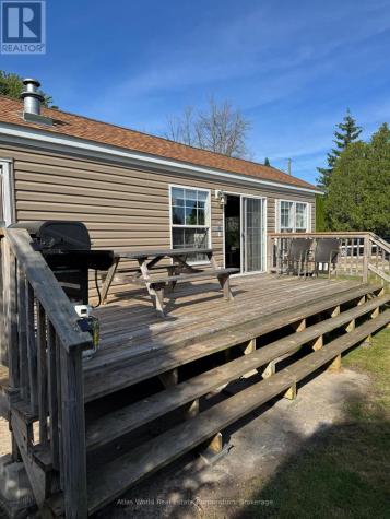9 Tamarac Road Northern Bruce Peninsula ON N0H 2M0
