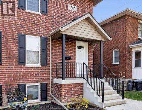 717 Street Antoine Windsor ON N9C 3H5