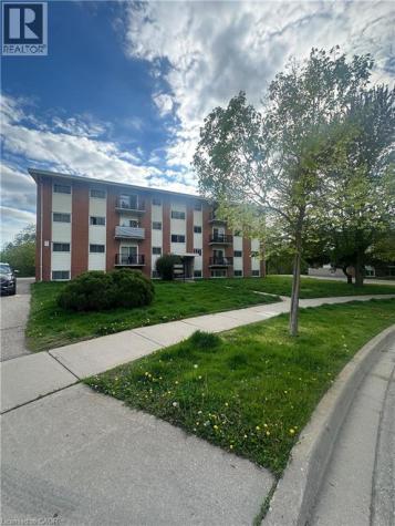 145 Macgregor Crescent Waterloo ON N2J 3X2