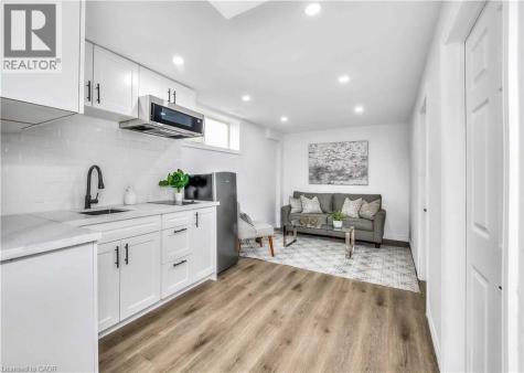 608 Woolgrass Avenue Waterloo ON N2V 2X8