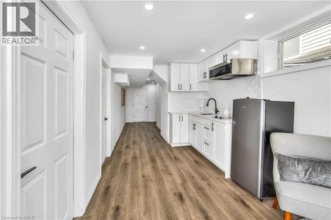 608 Woolgrass Avenue Waterloo ON N2V 2X8
