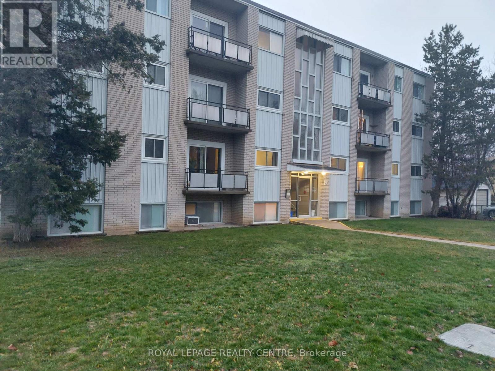 90 Marshall Street Waterloo ON N2J 2T4
