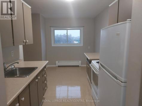 90 Marshall Street Waterloo ON N2J 2T4
