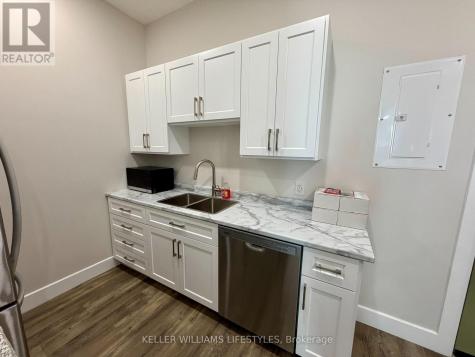 537 Talbot Street St. Thomas ON N5P 1C3