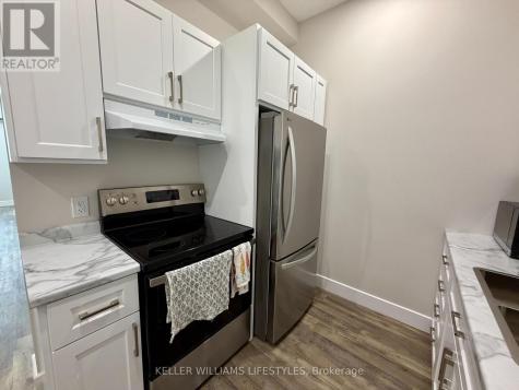 537 Talbot Street St. Thomas ON N5P 1C3