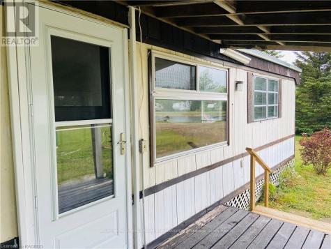 9 Tamarac Road Northern Bruce Peninsula ON N0H 2R0