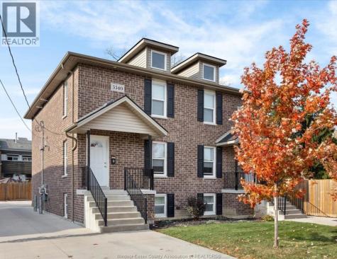 3340 Bloomfield Windsor ON N9C 1R3