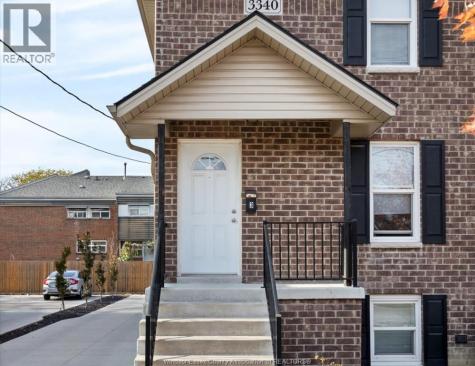 3340 Bloomfield Windsor ON N9C 1R3