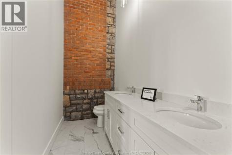 247 Brock Street Amherstburg ON N9V 2H4
