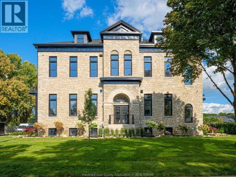 247 Brock Street Amherstburg ON N9V 2H4