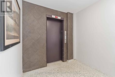 283 Fairway Road North Kitchener ON N2A 2P1