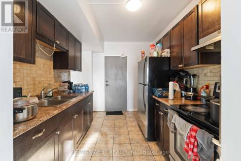 283 Fairway Road North Kitchener ON N2A 2P1