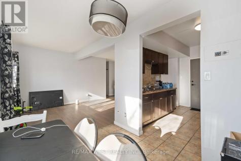 283 Fairway Road North Kitchener ON N2A 2P1