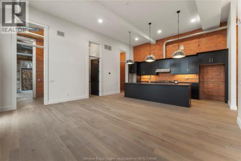 247 Brock Street Amherstburg ON N9V 2H4