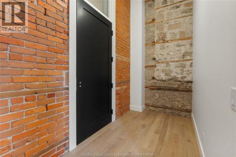 247 Brock Street Amherstburg ON N9V 2H4