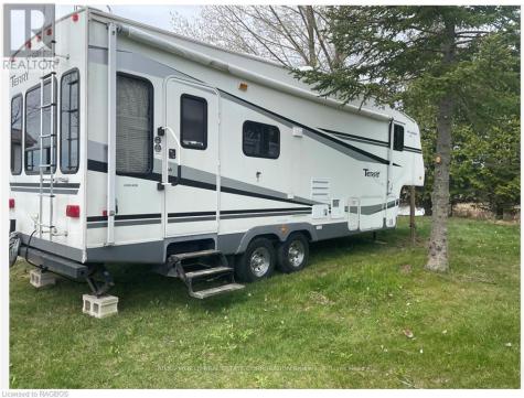 9 Tamarac Road Northern Bruce Peninsula ON N0H 2R0