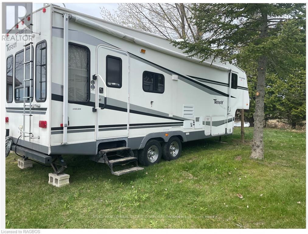 9 Tamarac Road Northern Bruce Peninsula ON N0H 2R0