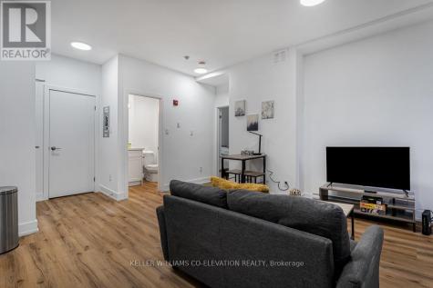 610 King Street East Hamilton (landsdale) ON L8N 1E2