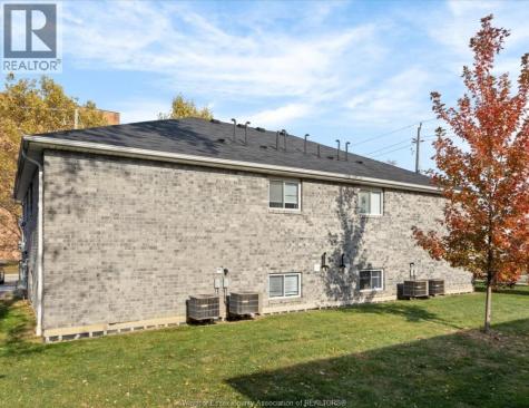 675 Chippawa Windsor ON N9C 0A6
