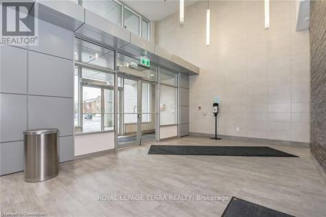 318 Spruce Street Waterloo ON N2L 0E9