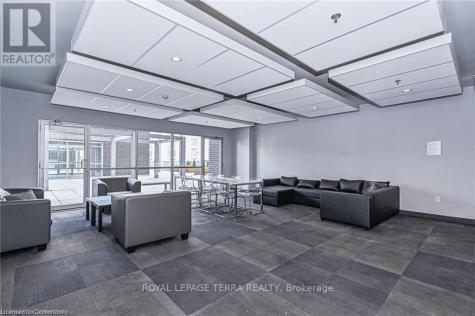 318 Spruce Street Waterloo ON N2L 0E9