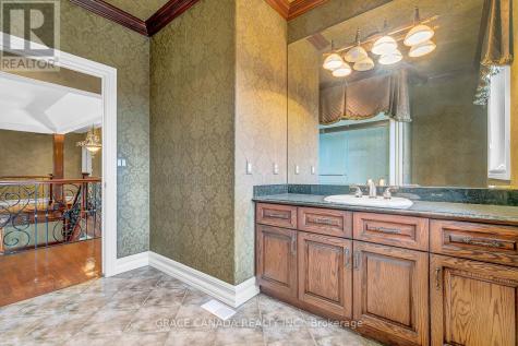 1585 Stoneybrook Crescent Windsor ON N9G 2Z4