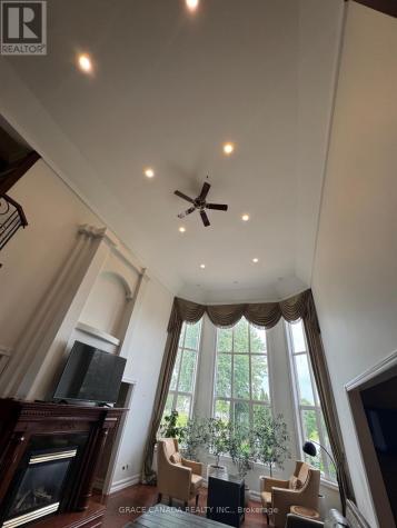 1585 Stoneybrook Crescent Windsor ON N9G 2Z4