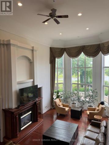 1585 Stoneybrook Crescent Windsor ON N9G 2Z4