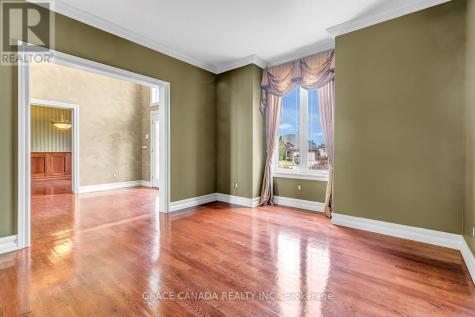 1585 Stoneybrook Crescent Windsor ON N9G 2Z4