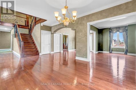 1585 Stoneybrook Crescent Windsor ON N9G 2Z4