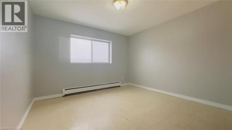 76 Brybeck Crescent Kitchener ON N2M 2C6