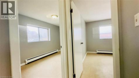 76 Brybeck Crescent Kitchener ON N2M 2C6