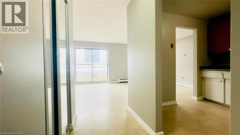 76 Brybeck Crescent Kitchener ON N2M 2C6