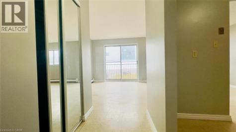 76 Brybeck Crescent Kitchener ON N2M 2C6