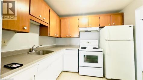 76 Brybeck Crescent Kitchener ON N2M 2C6