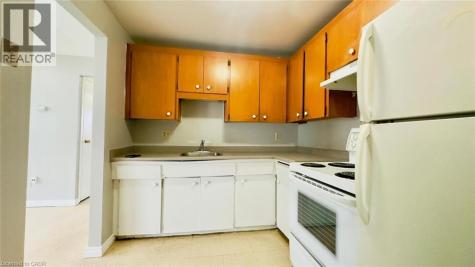 76 Brybeck Crescent Kitchener ON N2M 2C6