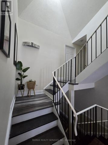 54 Green Valley Drive Kitchener ON N2P 1Z9