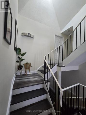 54 Green Valley Drive Kitchener ON N2P 1Z9