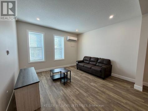 537 Talbot Street St. Thomas ON N5P 1C3