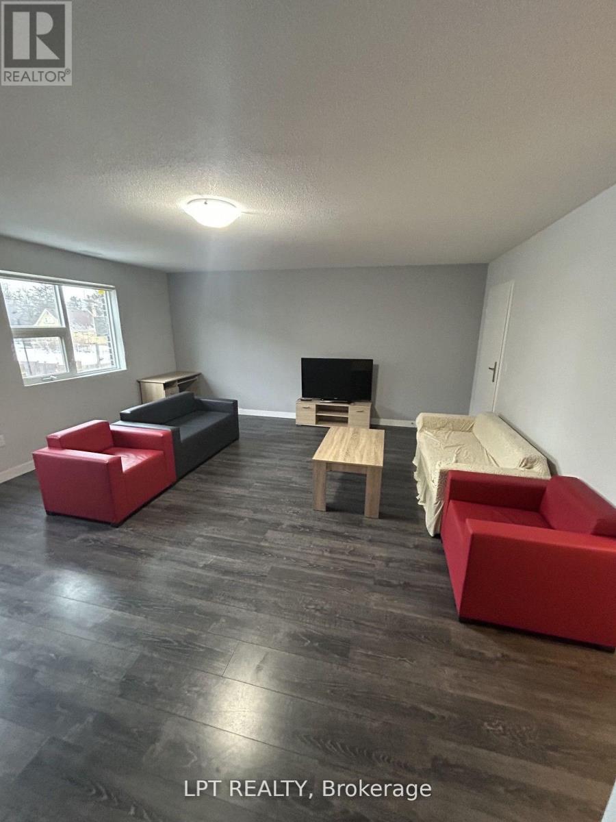 338 Albert Street Waterloo ON N2L 0G8