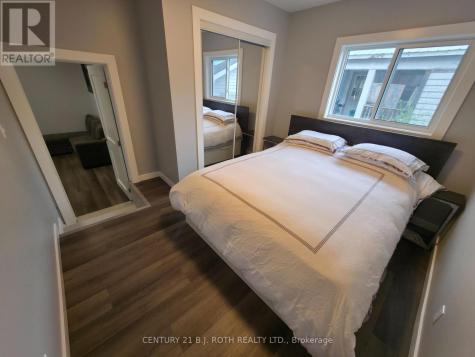 82 Albert Street North Orillia ON L3V 5K5