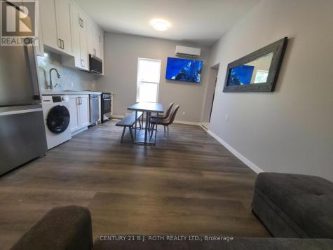 82 Albert Street North Orillia ON L3V 5K5