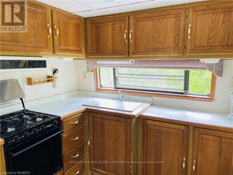 9 Tamarac Road Northern Bruce Peninsula ON N0H 2R0